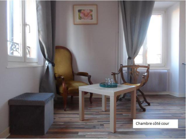 Maison Curiale Montreux-Chateau Eksteriør billede